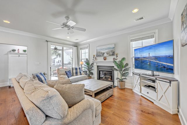 2651 Park W Boulevard, Mount Pleasant, SC 29466