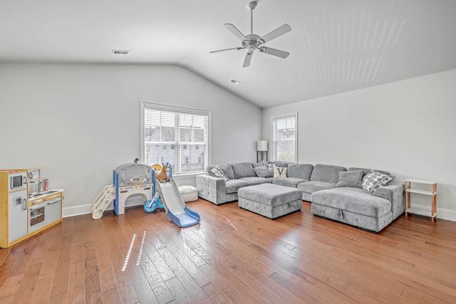 2651 Park W Boulevard, Mount Pleasant, SC 29466