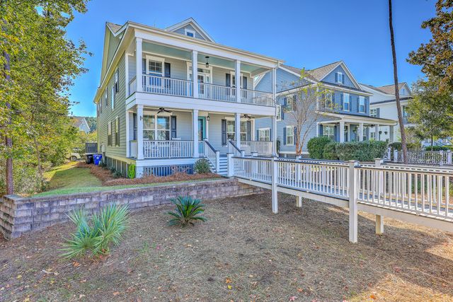 2651 Park W Boulevard, Mount Pleasant, SC 29466