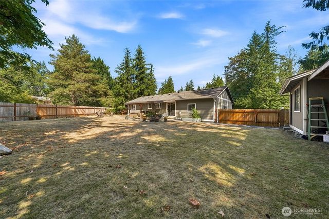 29412 216th Avenue SE, Black Diamond, WA 98010