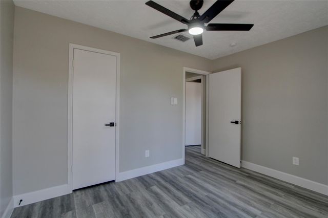 6830 Desert Rose Lane, Houston, TX 77086