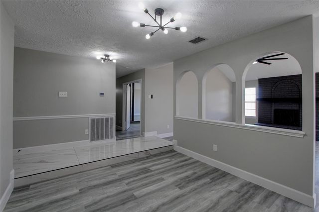 6830 Desert Rose Lane, Houston, TX 77086