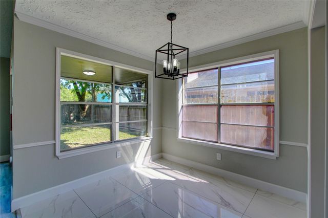 6830 Desert Rose Lane, Houston, TX 77086