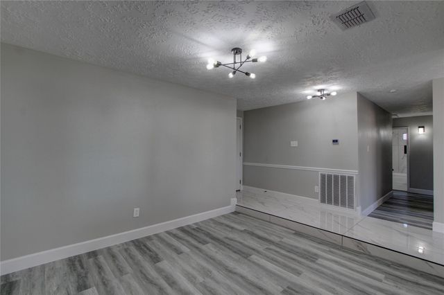 6830 Desert Rose Lane, Houston, TX 77086