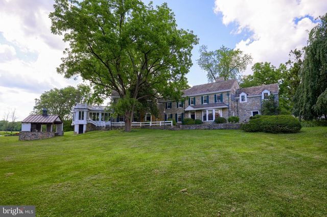 140 EVANS HILL RD, Reading, PA 19608