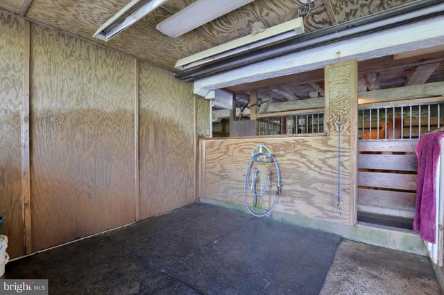 140 EVANS HILL RD, Reading, PA 19608