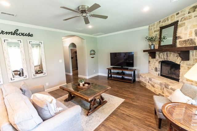 11171 Fm 3094, Scurry, TX 75158
