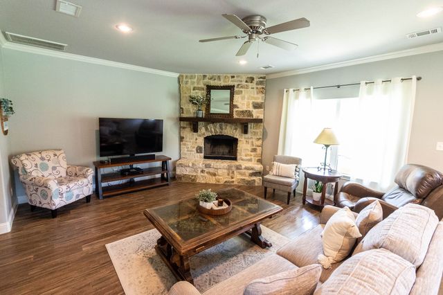 11171 Fm 3094, Scurry, TX 75158