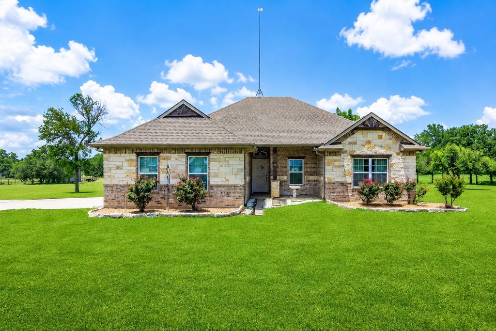 11171 Fm 3094, Scurry, TX 75158