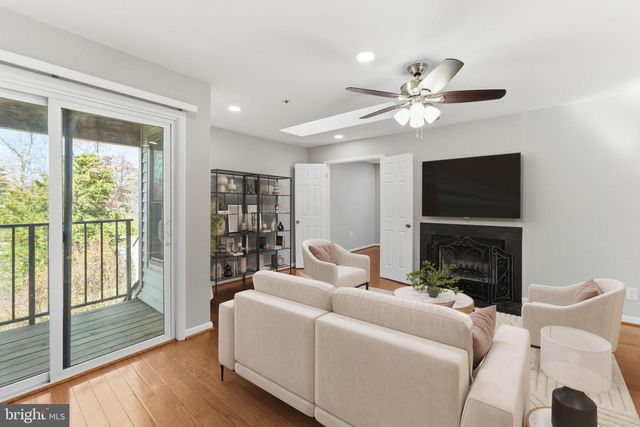 13406 SHADY KNOLL DR #13406, Silver Spring, MD 20904