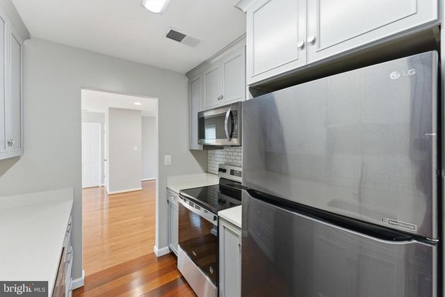 13406 SHADY KNOLL DR #13406, Silver Spring, MD 20904