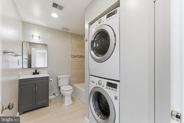 13406 SHADY KNOLL DR #13406, Silver Spring, MD 20904