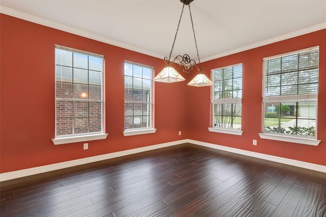 2423 Floral Ridge Drive, Spring, TX 77388