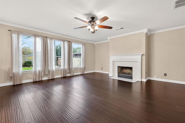 2423 Floral Ridge Drive, Spring, TX 77388