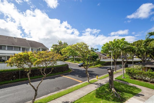 493 Mananai Place 31V, Honolulu, HI 96818