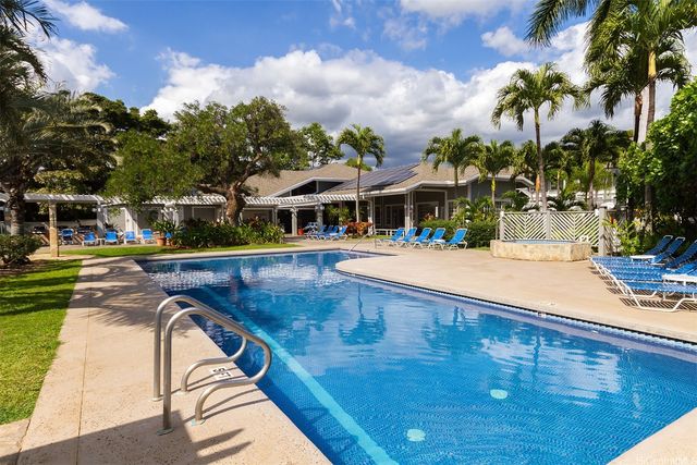 493 Mananai Place 31V, Honolulu, HI 96818