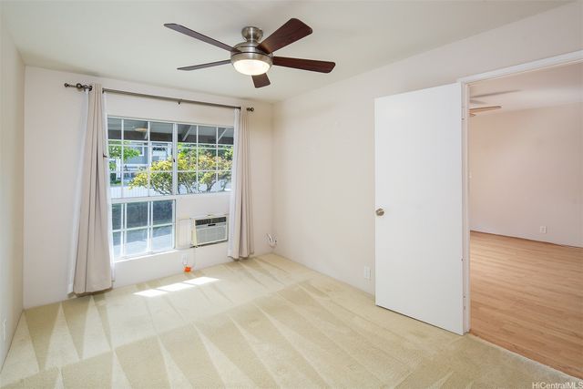 493 Mananai Place 31V, Honolulu, HI 96818
