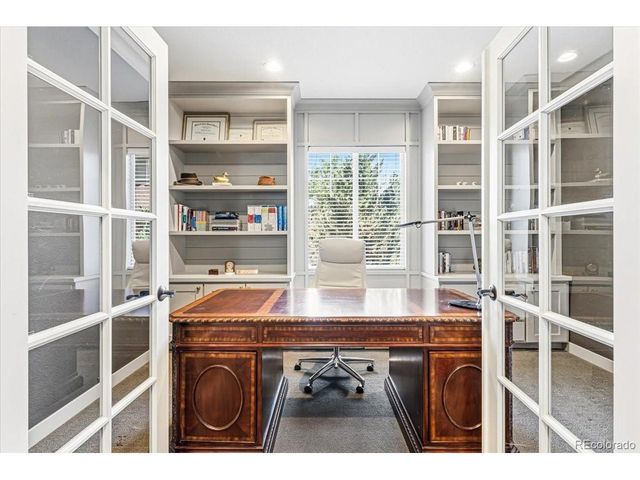 26512 E Calhoun Pl, Aurora, CO 80016