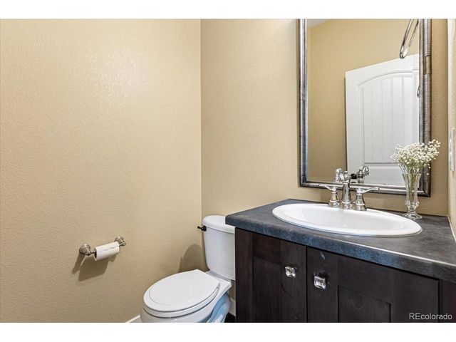 26512 E Calhoun Pl, Aurora, CO 80016