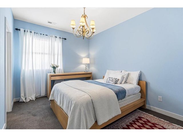 26512 E Calhoun Pl, Aurora, CO 80016