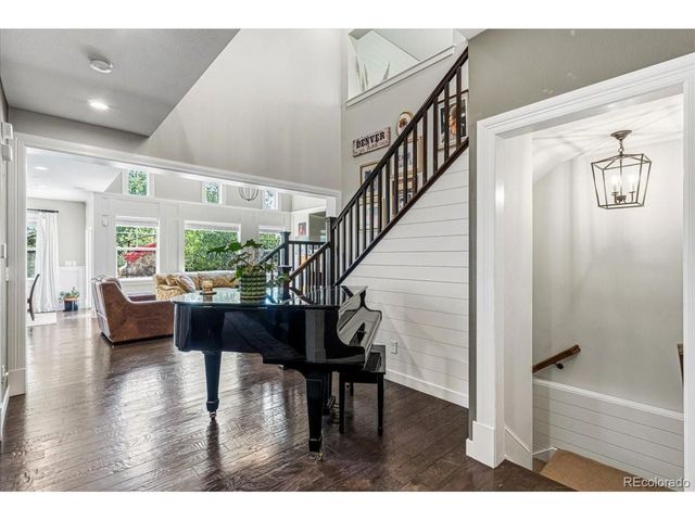 26512 E Calhoun Pl, Aurora, CO 80016