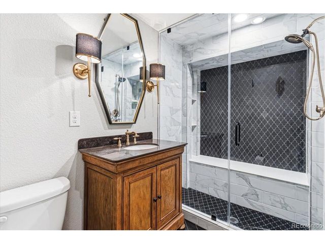 26512 E Calhoun Pl, Aurora, CO 80016