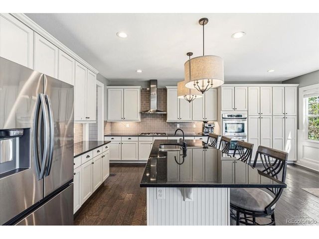 26512 E Calhoun Pl, Aurora, CO 80016