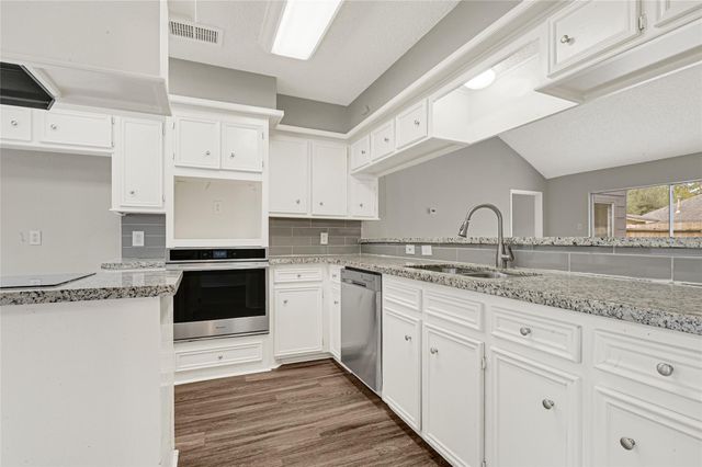 2314 Bright Meadows Drive, Missouri City, TX 77489