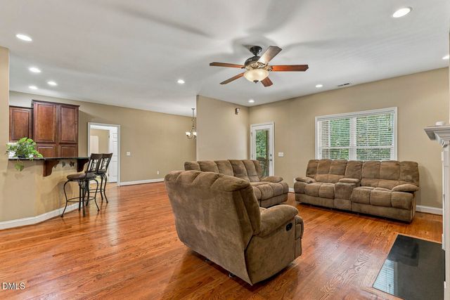89 Cloverdale Drive, Pittsboro, NC 27312