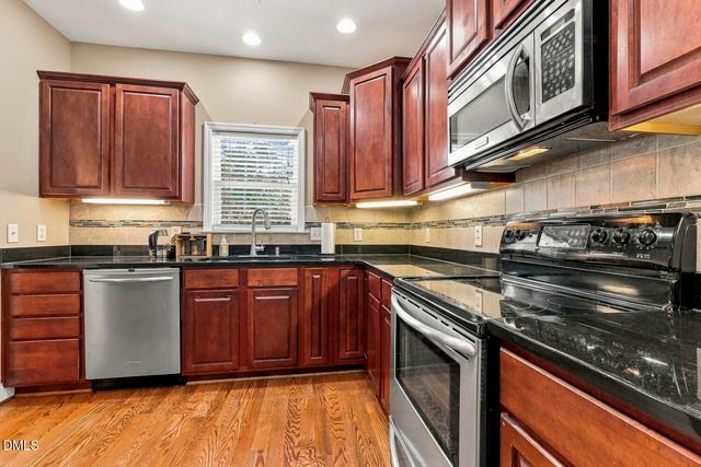 89 Cloverdale Drive, Pittsboro, NC 27312