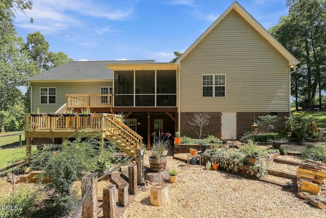 89 Cloverdale Drive, Pittsboro, NC 27312
