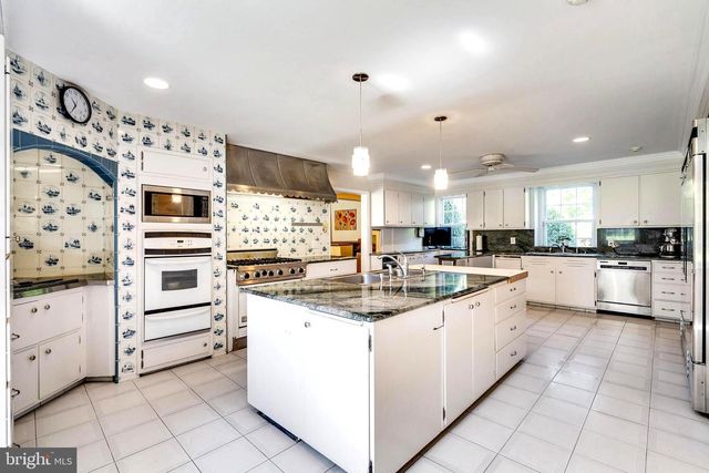 1118 INDIAN CREEK RD, Wynnewood, PA 19096