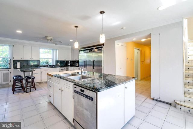 1118 INDIAN CREEK RD, Wynnewood, PA 19096