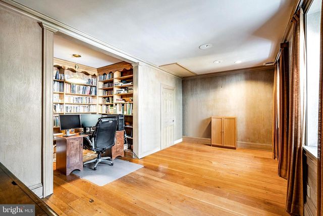 1118 INDIAN CREEK RD, Wynnewood, PA 19096