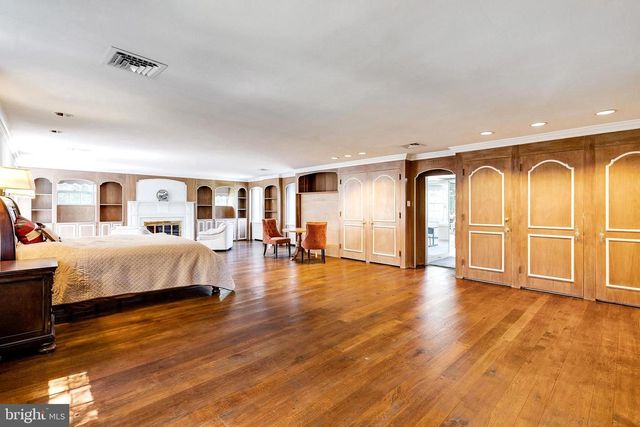 1118 INDIAN CREEK RD, Wynnewood, PA 19096