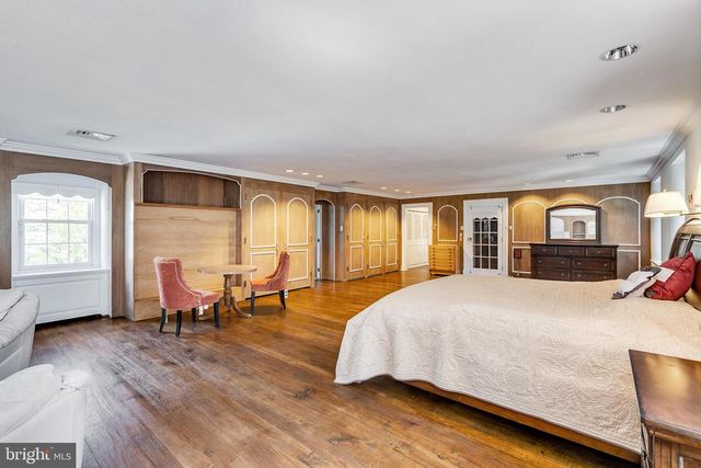 1118 INDIAN CREEK RD, Wynnewood, PA 19096