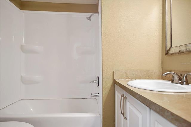 26 FOREST DRIVE 32 A, Davenport, FL 33837