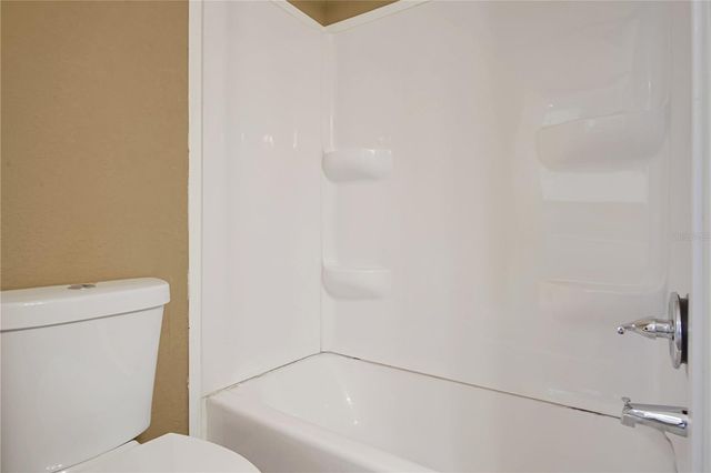 26 FOREST DRIVE 32 A, Davenport, FL 33837