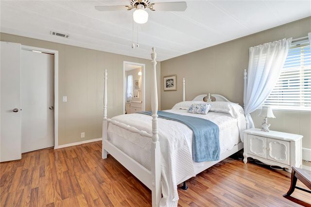 2236 EVERGREEN CIRCLE 1704, Zellwood, FL 32798