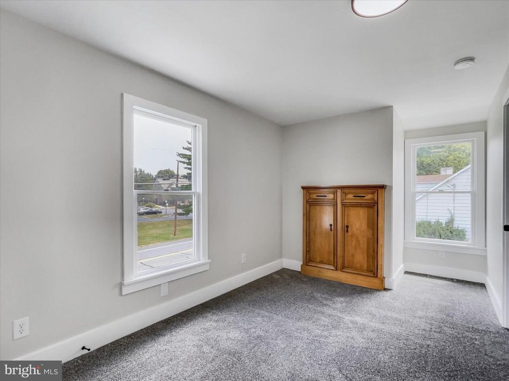 744 FORGE RD, Carlisle, PA 17015