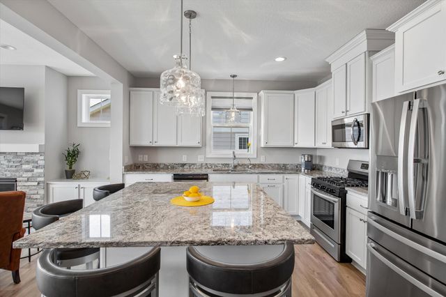 17858 Hamburg Avenue, Lakeville, MN 55044