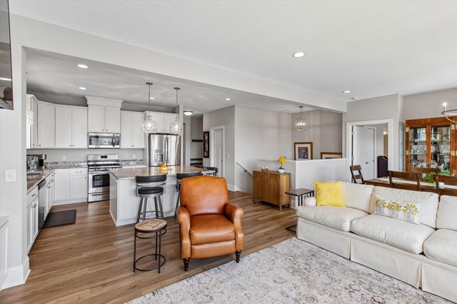 17858 Hamburg Avenue, Lakeville, MN 55044