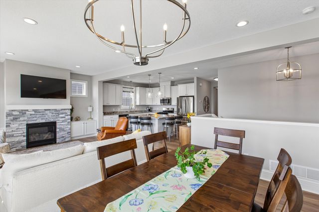 17858 Hamburg Avenue, Lakeville, MN 55044