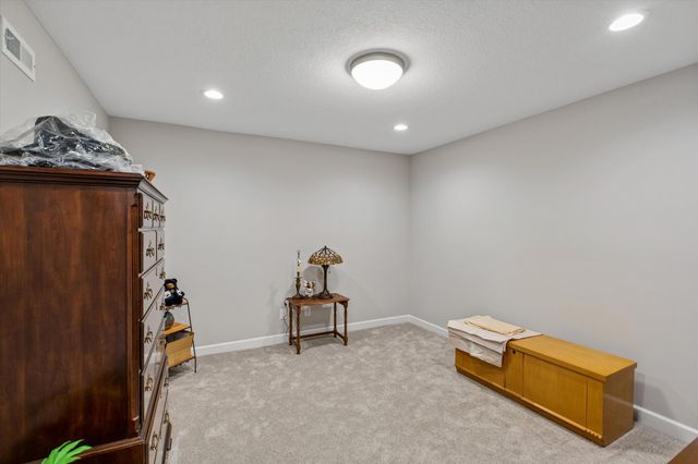 17858 Hamburg Avenue, Lakeville, MN 55044