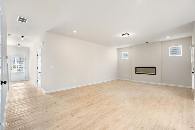 70 Oyster Tabby Drive, Lillington, NC 27546