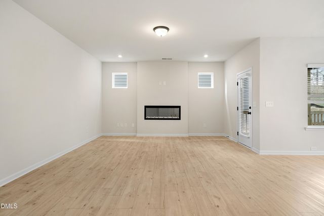 70 Oyster Tabby Drive, Lillington, NC 27546