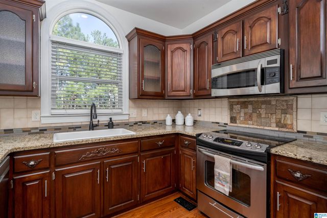 109 KINGSLEY CIRCLE, Alabaster, AL 35007