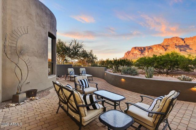 822 S BROADWAY Lane, Gold Canyon, AZ 85119