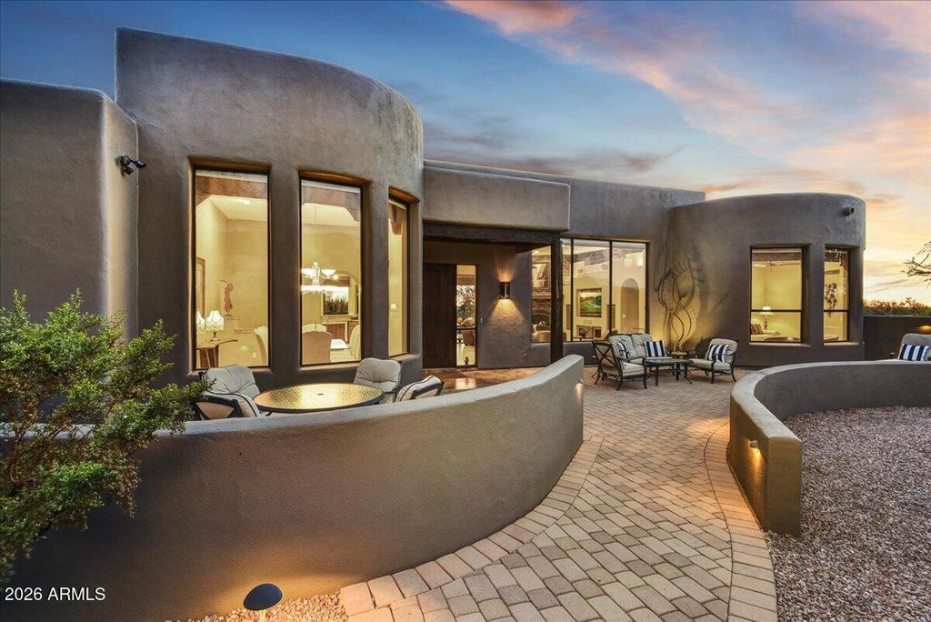 822 S BROADWAY Lane, Gold Canyon, AZ 85119