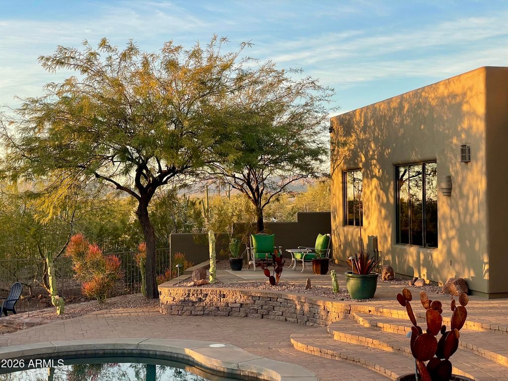 Image 34 of property listing at 822 S BROADWAY Lane, Gold Canyon, AZ 85119